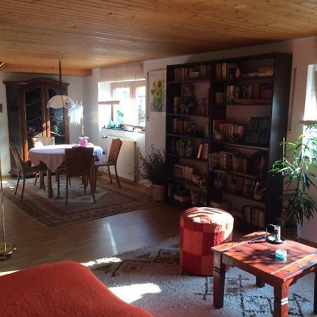 Schones Zimmer In Gimmeldingen/ Konigsbach Neustadt an der Weinstraße Buitenkant foto